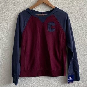NWT Champion women’s heritage fleece crewneck